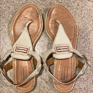 Hunter Sandals Size 7.5
